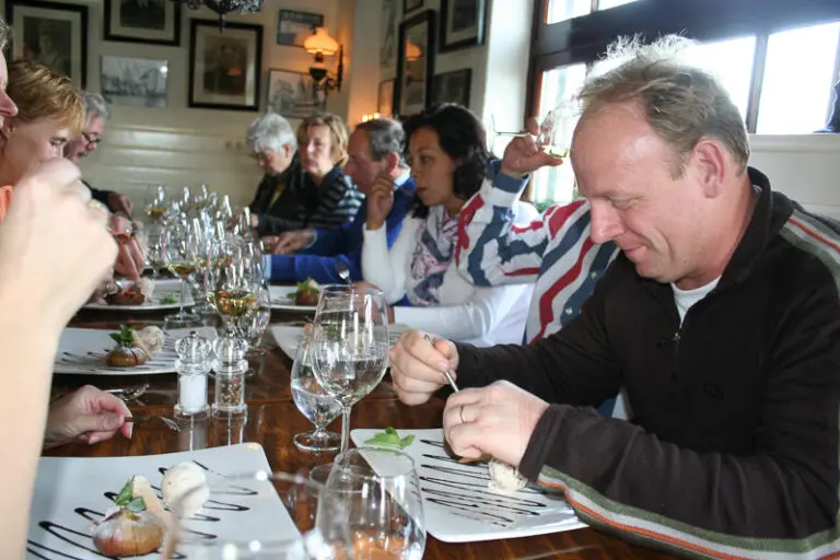 Herken de Mol aan Tafel