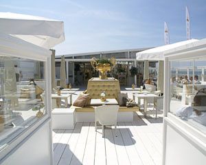 Beachclub People