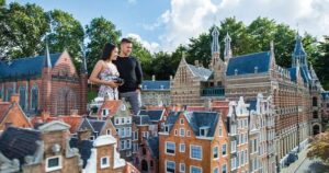 Man en vrouw in Den Haag